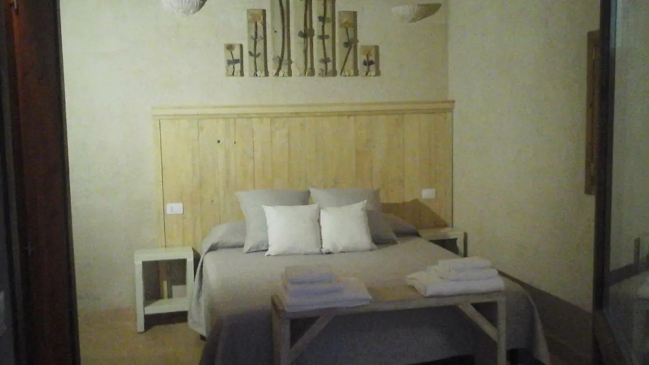Hotel The Straw House Alghero Italia
